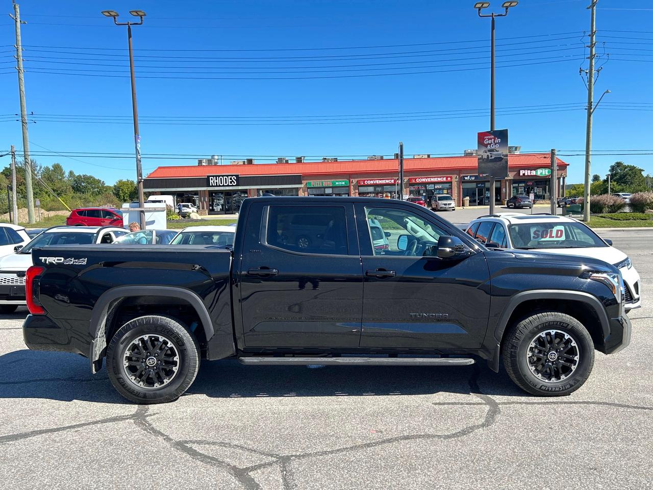 2024 Toyota Tundra SR5 TRD Off Road   LOW KM Photo