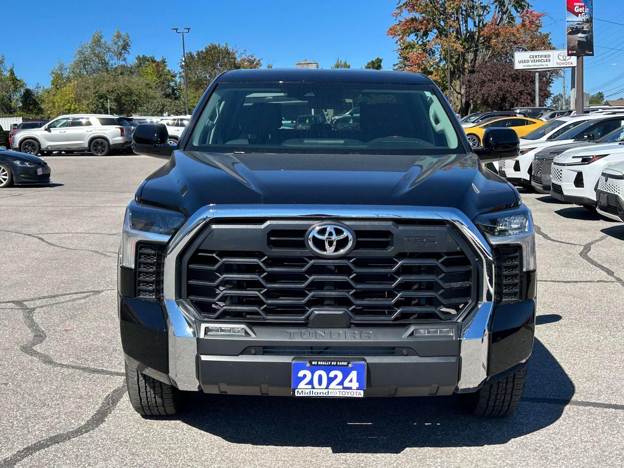 2024 Toyota Tundra SR5 TRD Off Road   LOW KM Photo