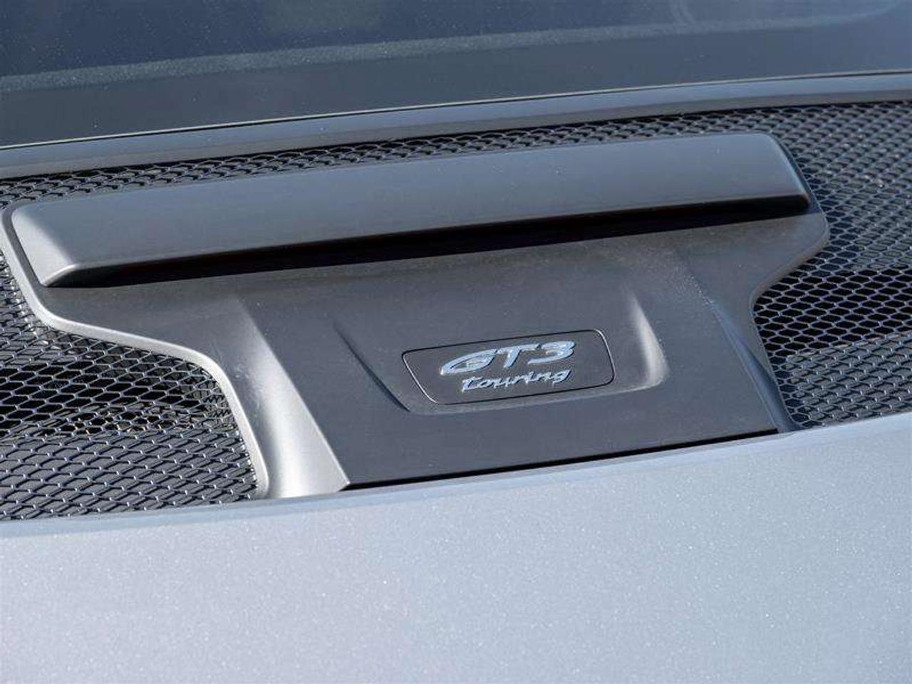 2024 Porsche 911 GT3 Coupe with Touring Package PCCB with Calipers in High Gloss Black LED-Matrix Design Headlights i Photo