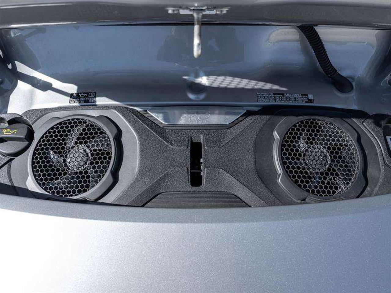 2024 Porsche 911 GT3 Coupe with Touring Package PCCB with Calipers in High Gloss Black LED-Matrix Design Headlights i Photo