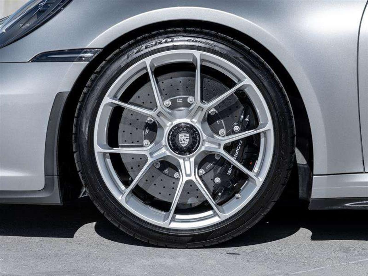 2024 Porsche 911 GT3 Coupe with Touring Package PCCB with Calipers in High Gloss Black LED-Matrix Design Headlights i Photo