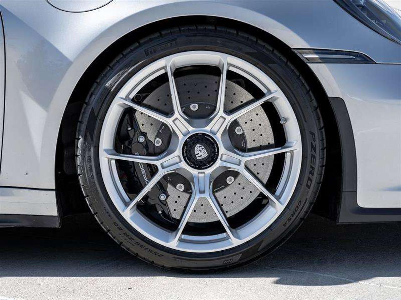 2024 Porsche 911 GT3 Coupe with Touring Package PCCB with Calipers in High Gloss Black LED-Matrix Design Headlights i Photo