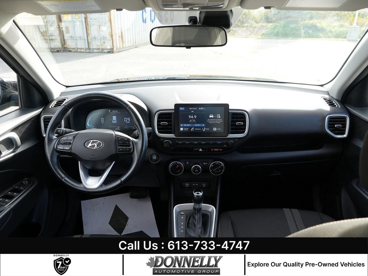 2024 Hyundai Venue Preferred IVT Photo