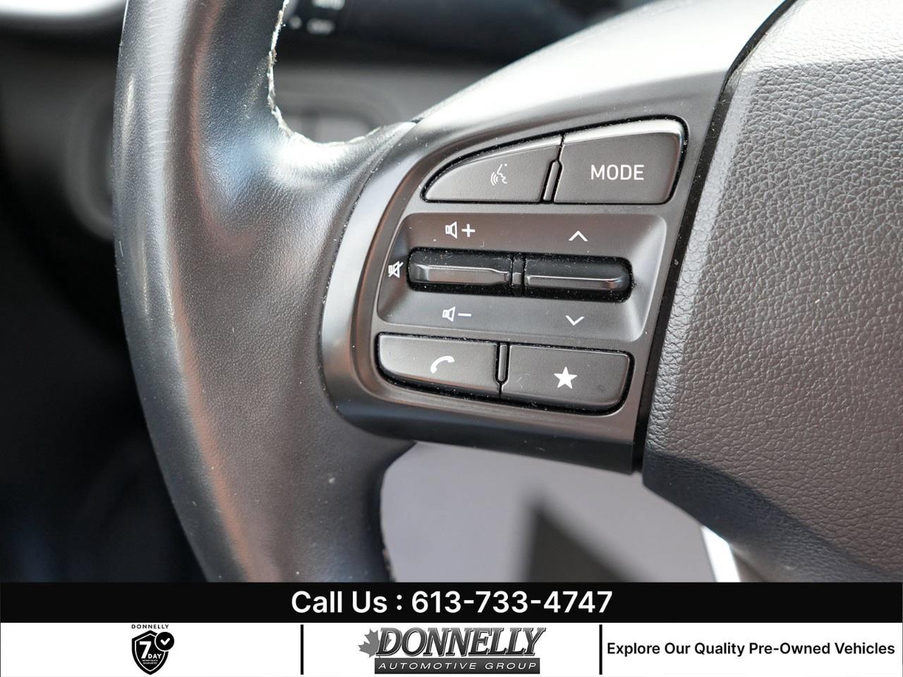 2024 Hyundai Venue Preferred IVT Photo