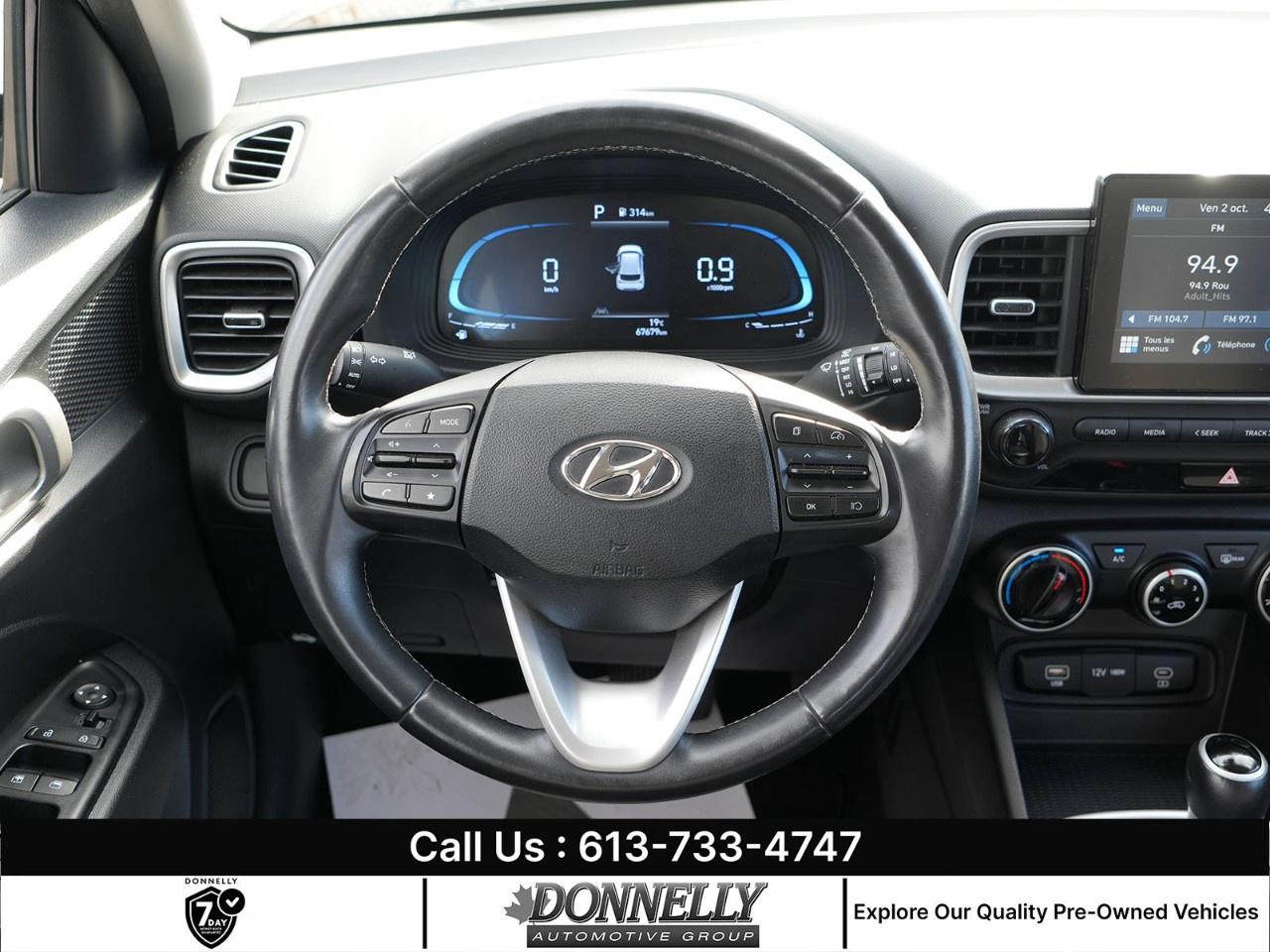 2024 Hyundai Venue Preferred IVT Photo