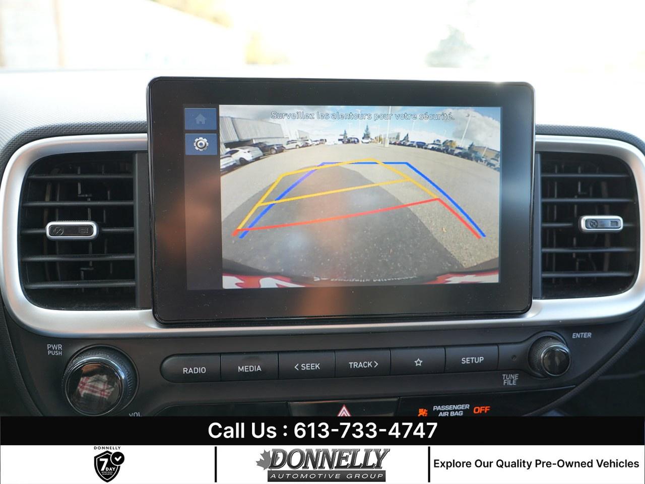 2024 Hyundai Venue Preferred IVT Photo