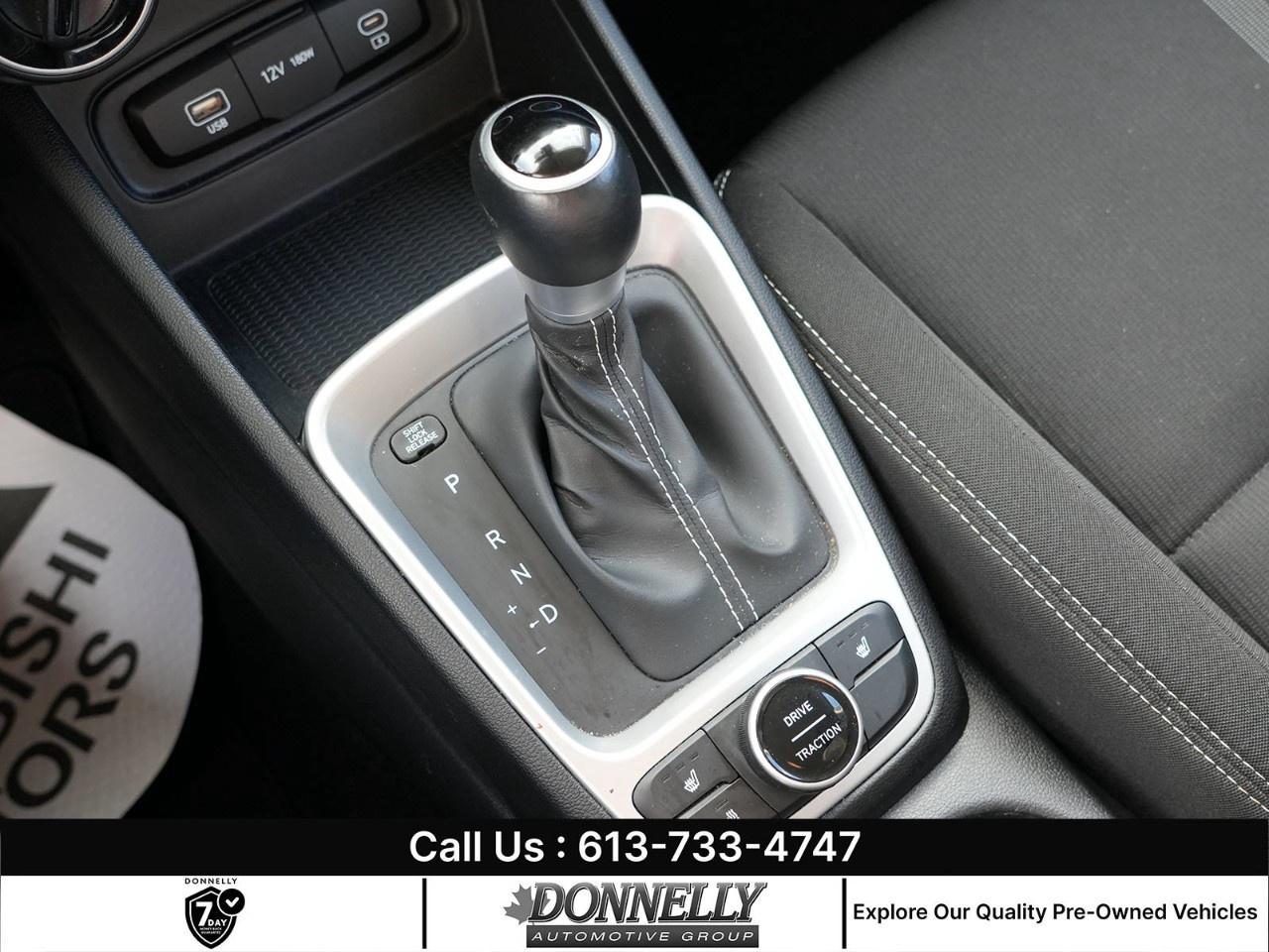 2024 Hyundai Venue Preferred IVT Photo