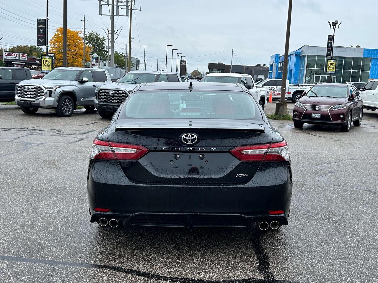 2018 Toyota Camry XSE Photo3