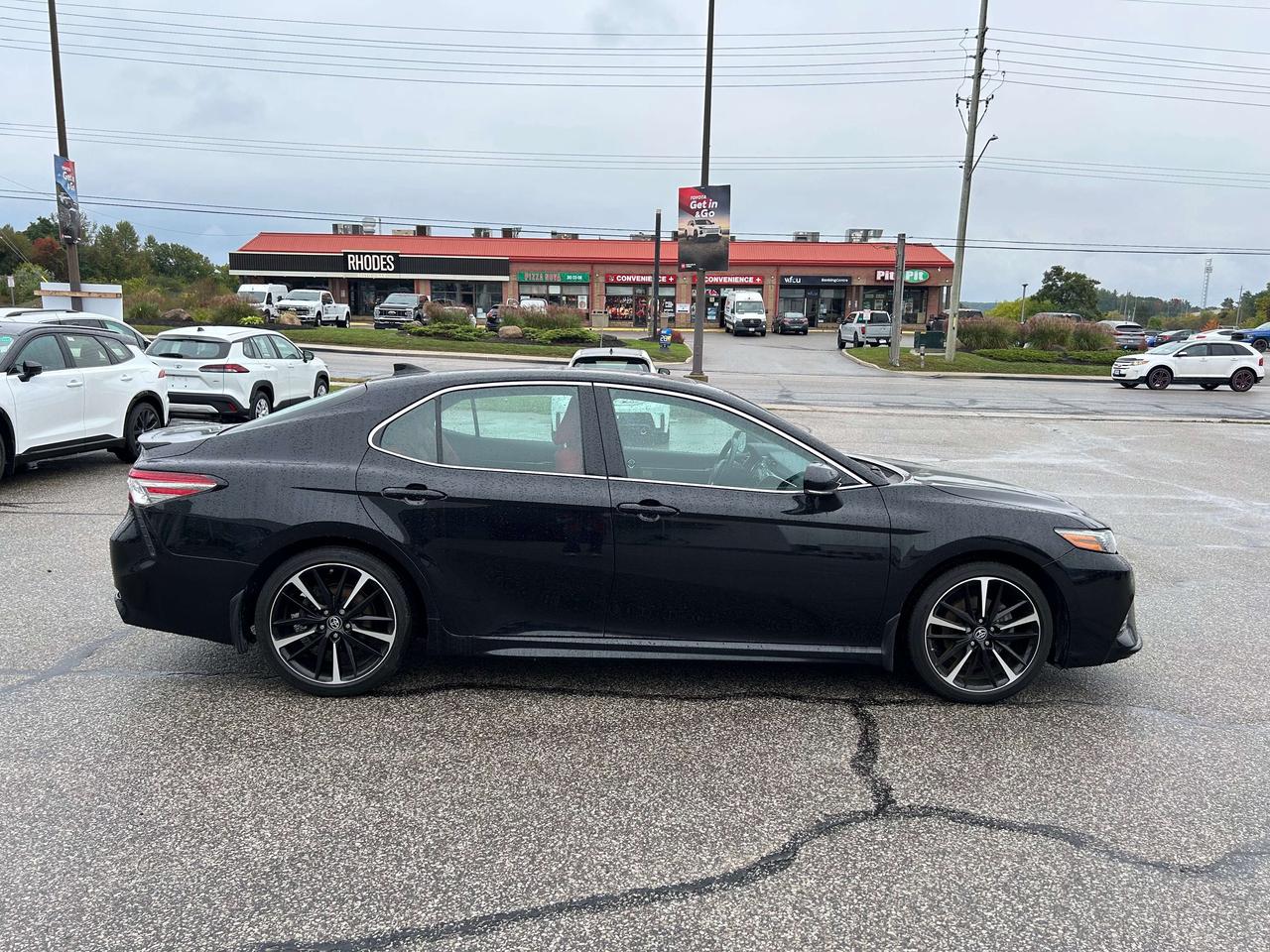 2018 Toyota Camry XSE Photo