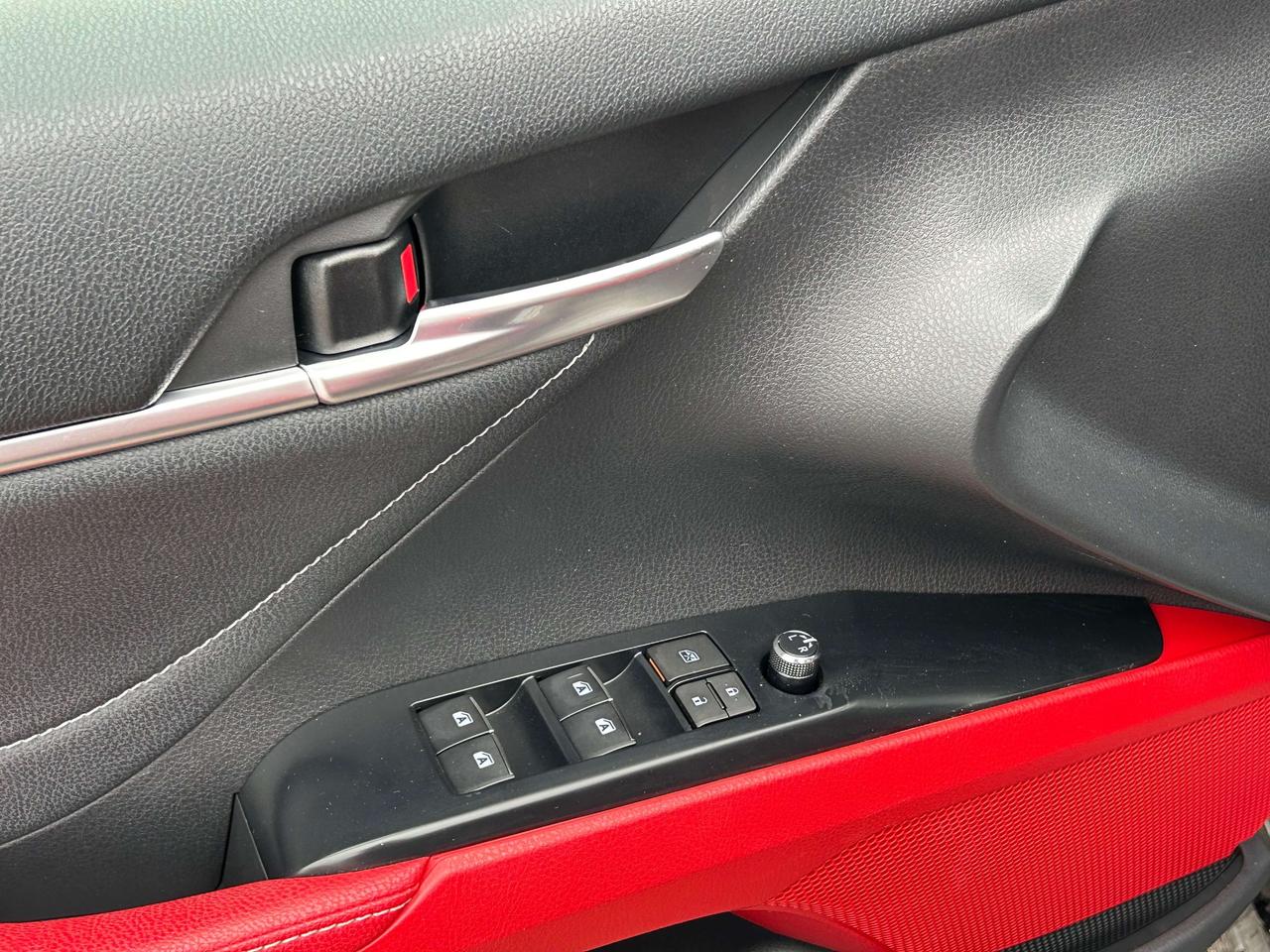 2018 Toyota Camry XSE Photo