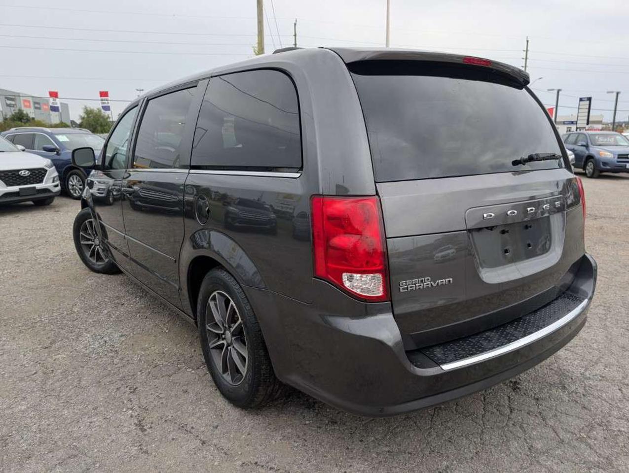 2017 Dodge Grand Caravan SXT Premium Plus NAV CAMERA RMT START Photo