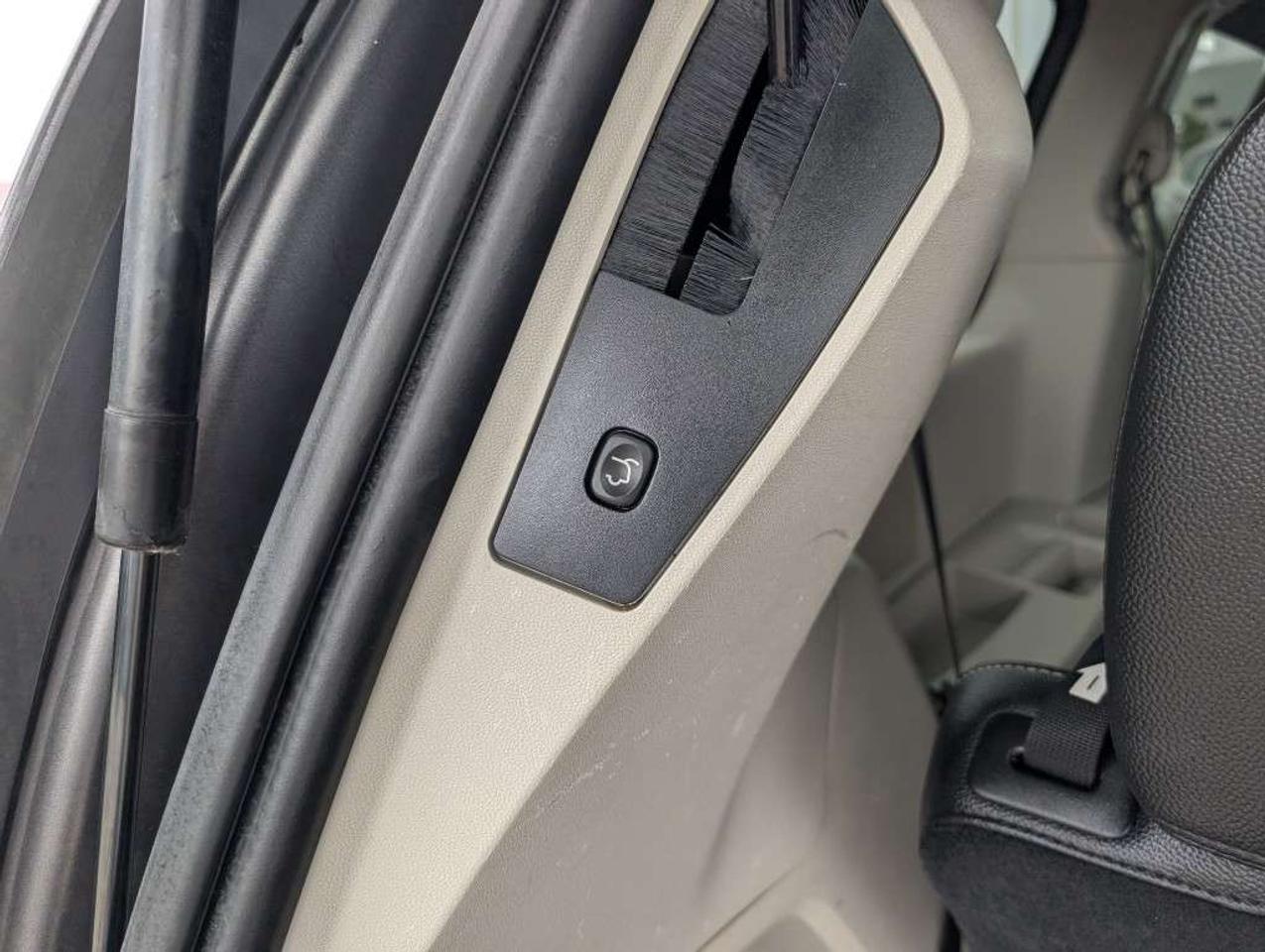 2017 Dodge Grand Caravan SXT Premium Plus NAV CAMERA RMT START Photo
