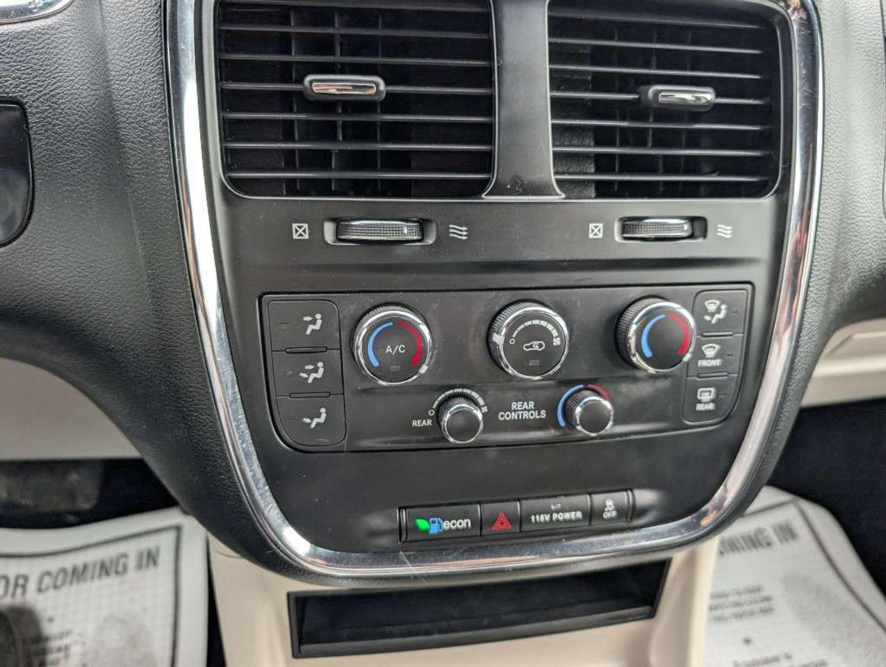 2017 Dodge Grand Caravan SXT Premium Plus NAV CAMERA RMT START Photo