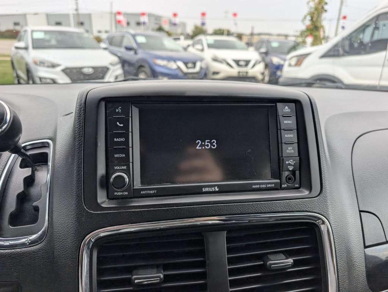 2017 Dodge Grand Caravan SXT Premium Plus NAV CAMERA RMT START Photo