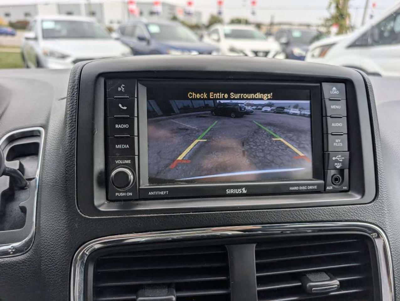 2017 Dodge Grand Caravan SXT Premium Plus NAV CAMERA RMT START Photo