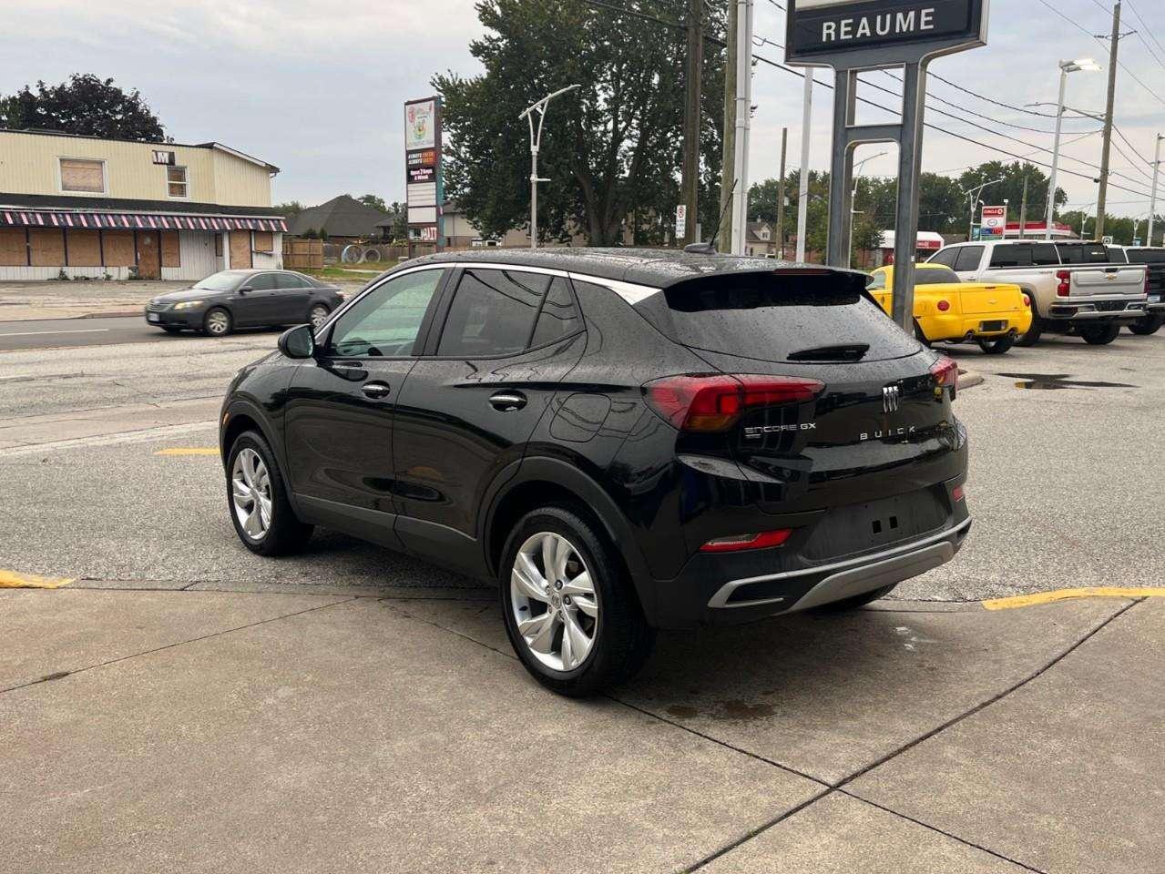 2025 Buick Encore PREFERRED CPO RATES APPLY!! Photo
