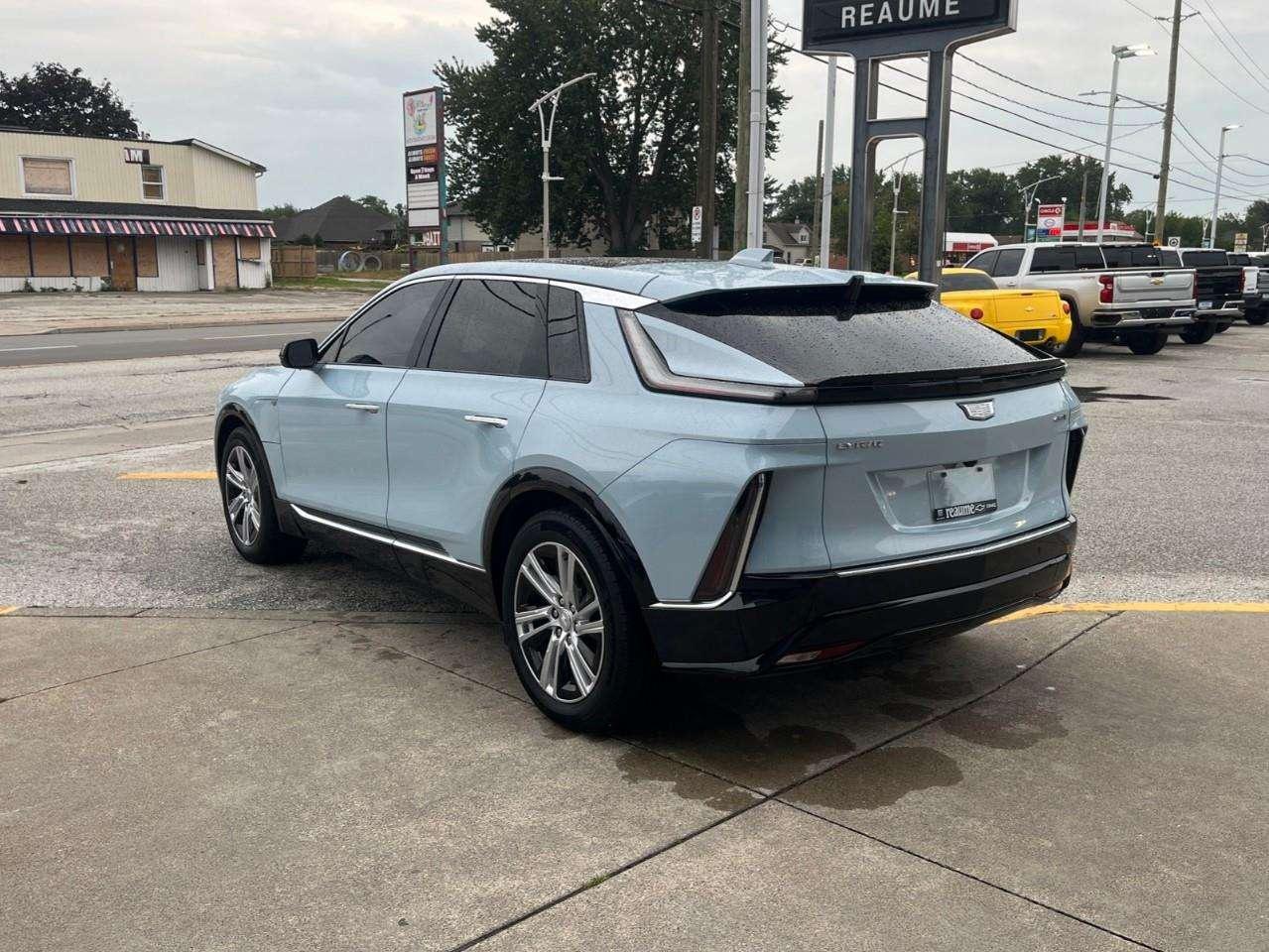 2024 Cadillac LYRIQ TECH ONE OWNER LOCAL TRADE Photo