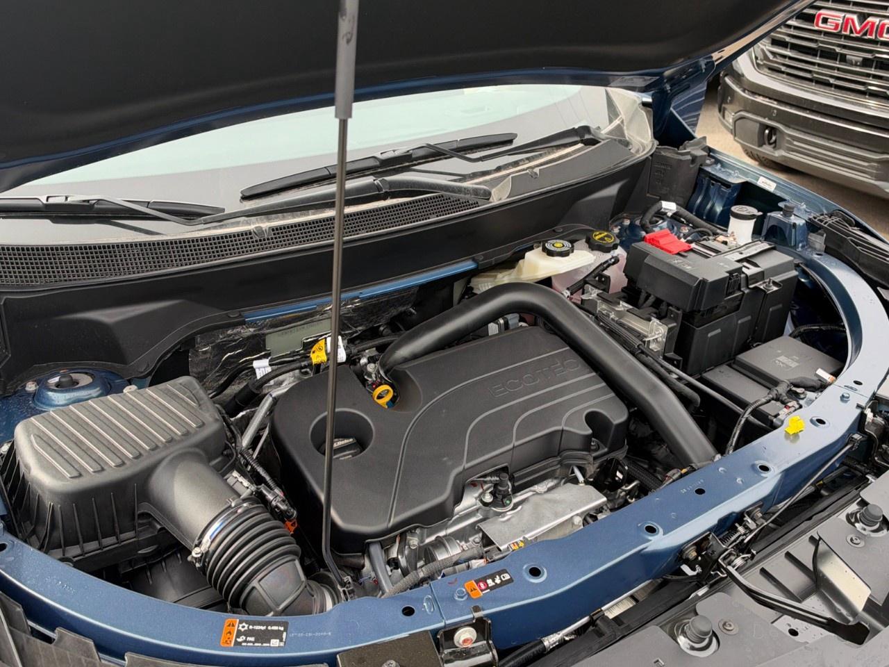 2027 Chevrolet Equinox AWD LT Photo