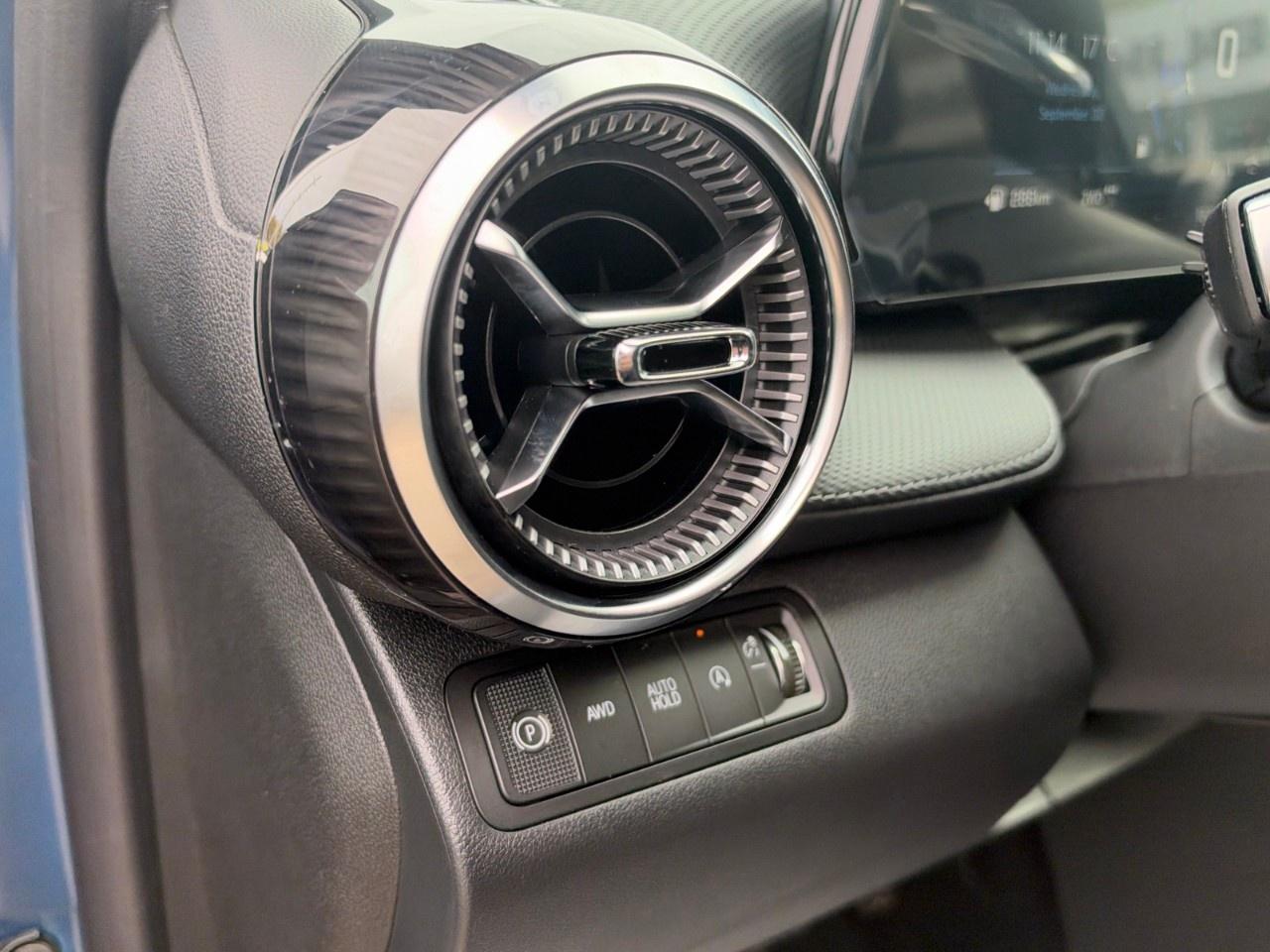 2027 Chevrolet Equinox AWD LT Photo