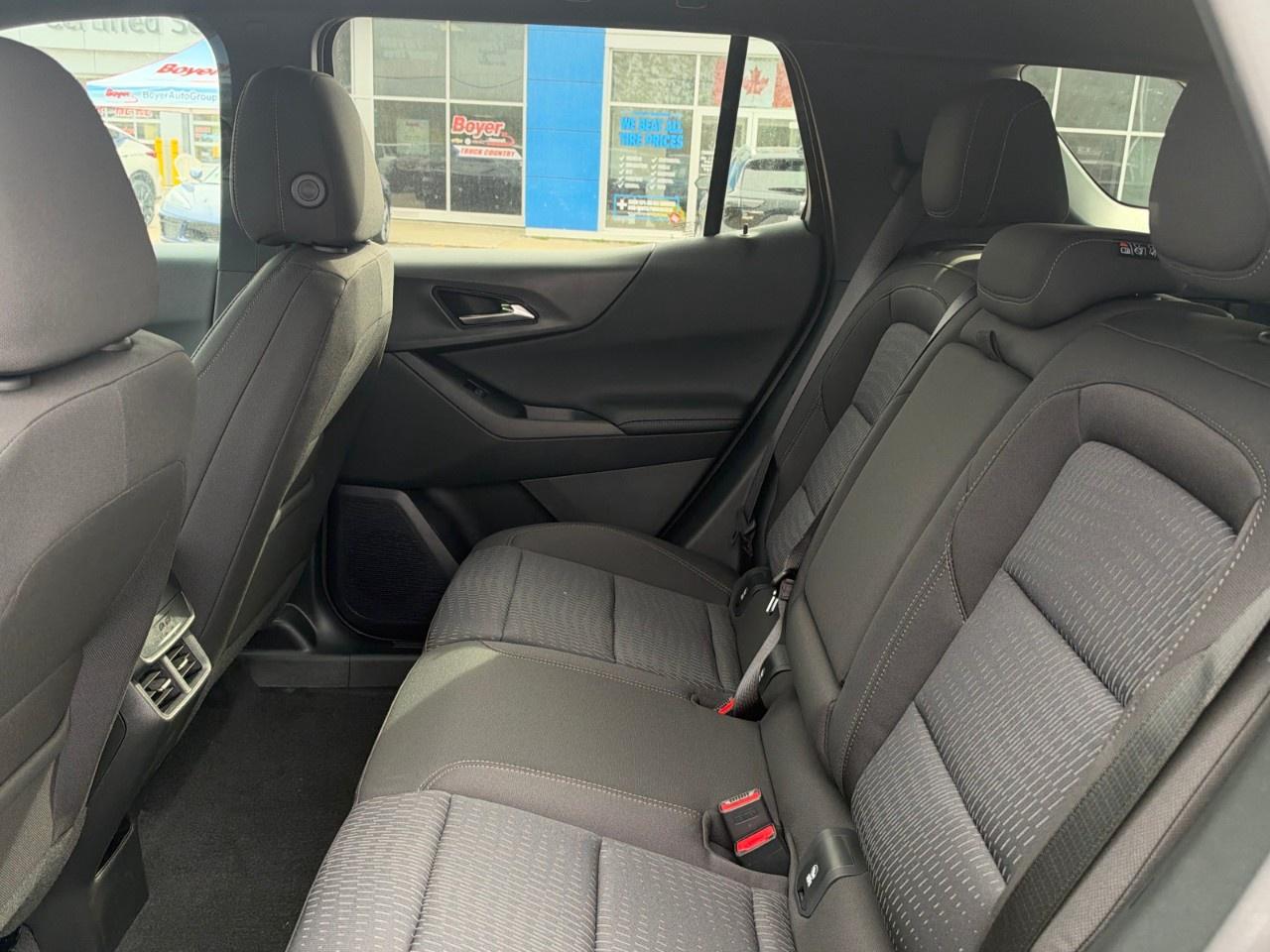 2027 Chevrolet Equinox AWD LT Photo