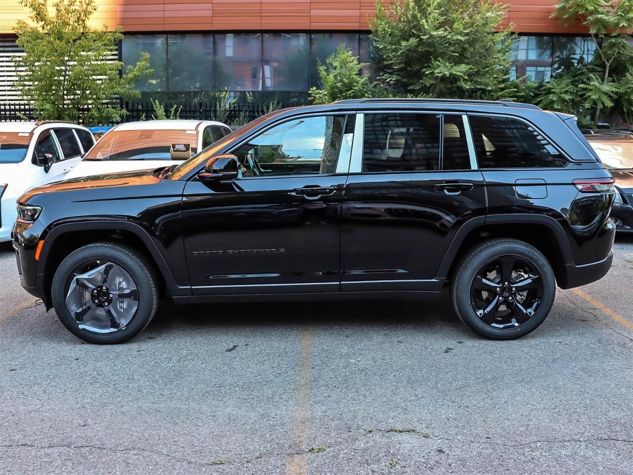 2026 Jeep Grand Cherokee  Photo