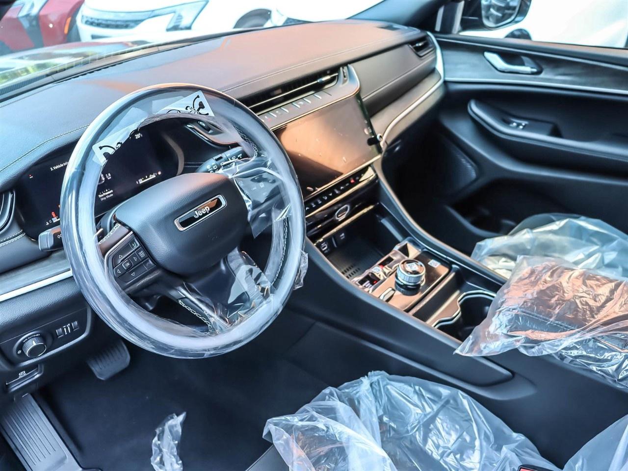 2026 Jeep Grand Cherokee  Photo