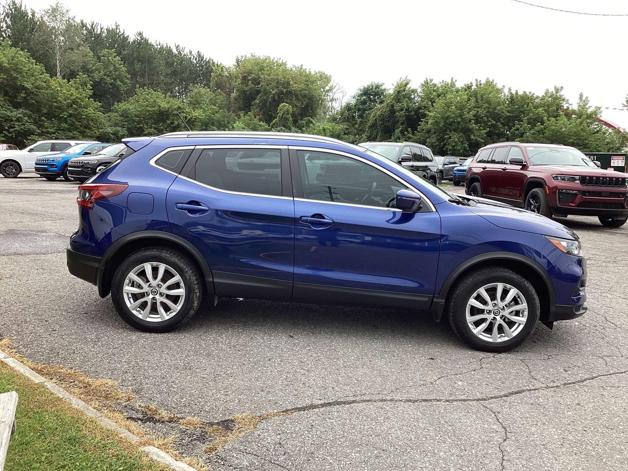 2023 Nissan Qashqai SV AWD Photo