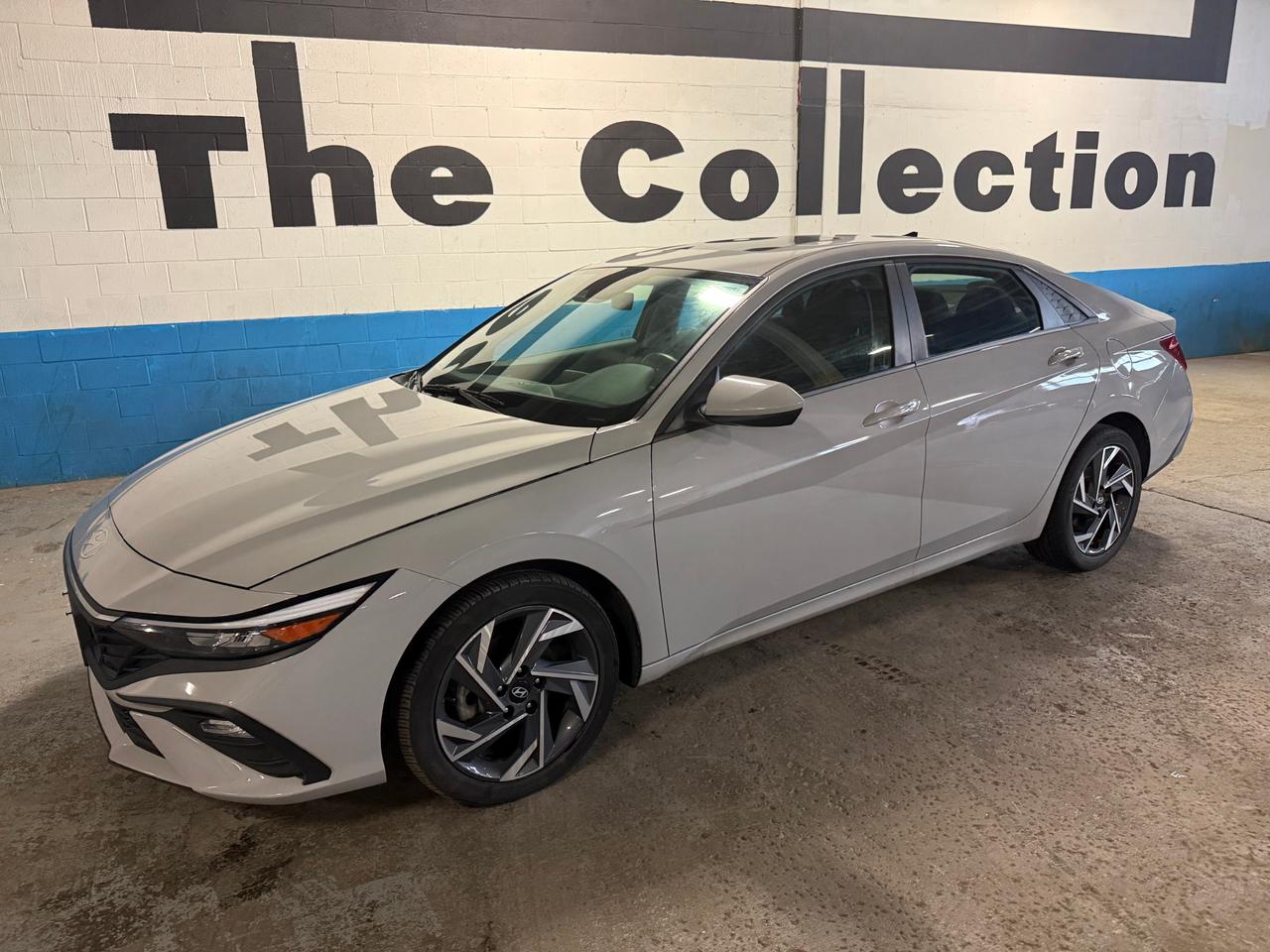 2025 Hyundai Elantra Preferred w/Tech Pkg 4dr Sedan Photo