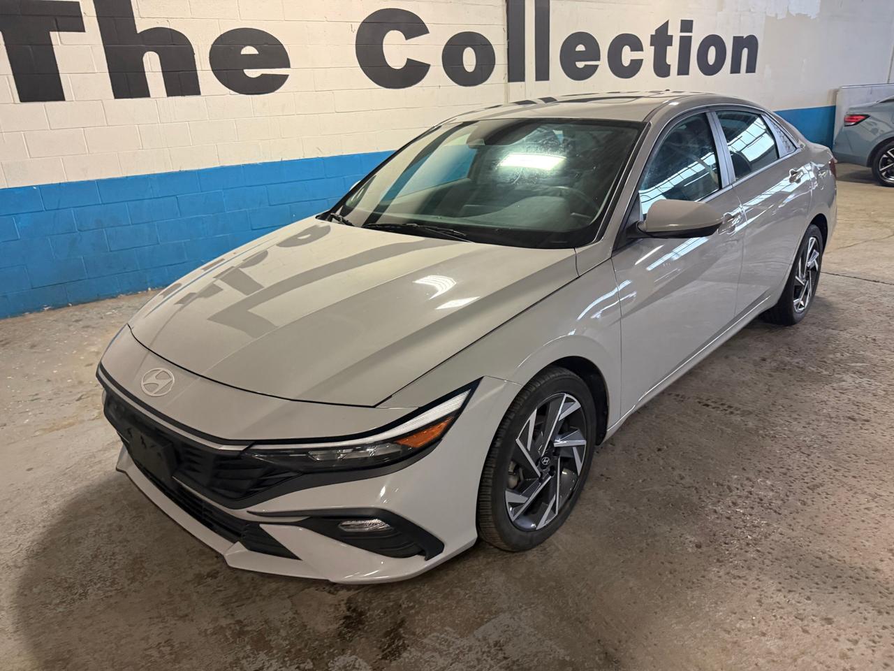 2025 Hyundai Elantra Preferred w/Tech Pkg 4dr Sedan Photo
