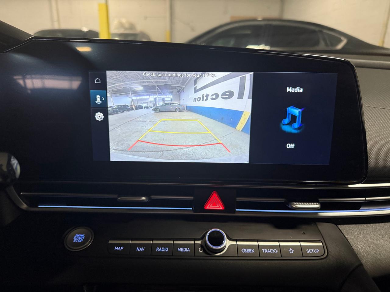 2025 Hyundai Elantra Preferred w/Tech Pkg 4dr Sedan Photo