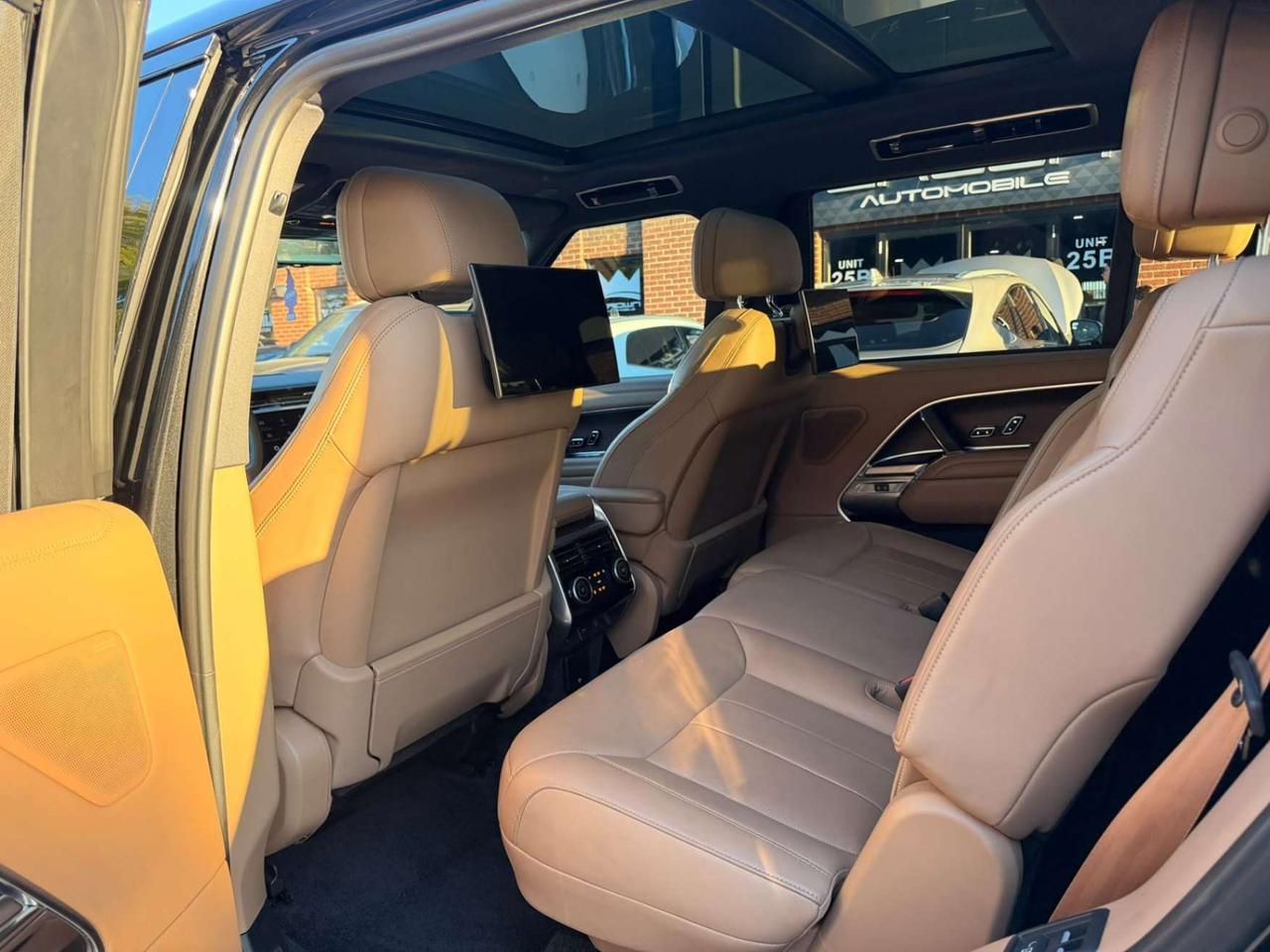 2023 Land Rover Range Rover P530 Autobiography LWB, 523HP, TWIN TURBO V8 Photo