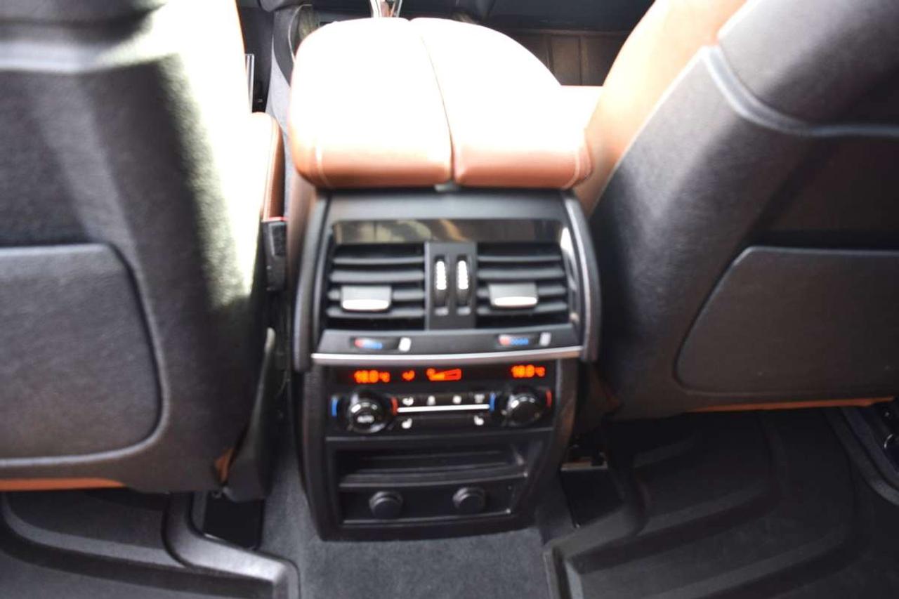 2018 BMW X5 xDrive40e M Pkg Loaded! Photo