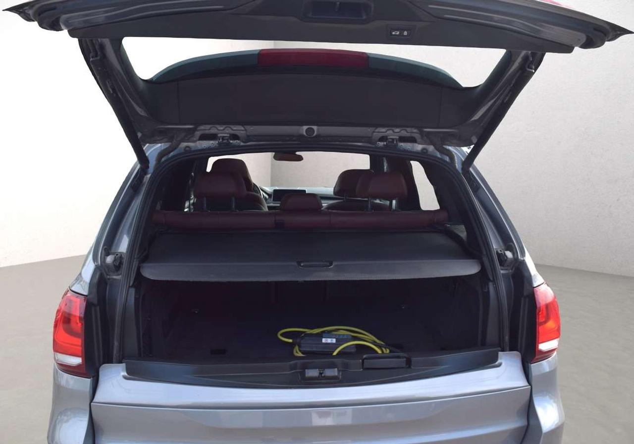 2018 BMW X5 xDrive40e M Pkg Loaded! Photo