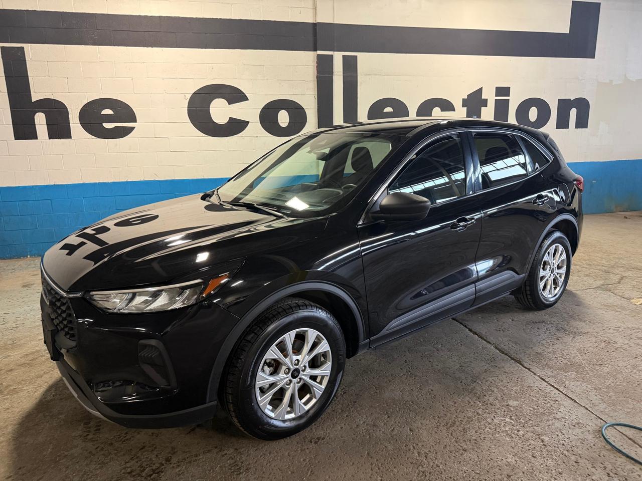 2024 Ford Escape Active 4dr All-Wheel Drive Photo1