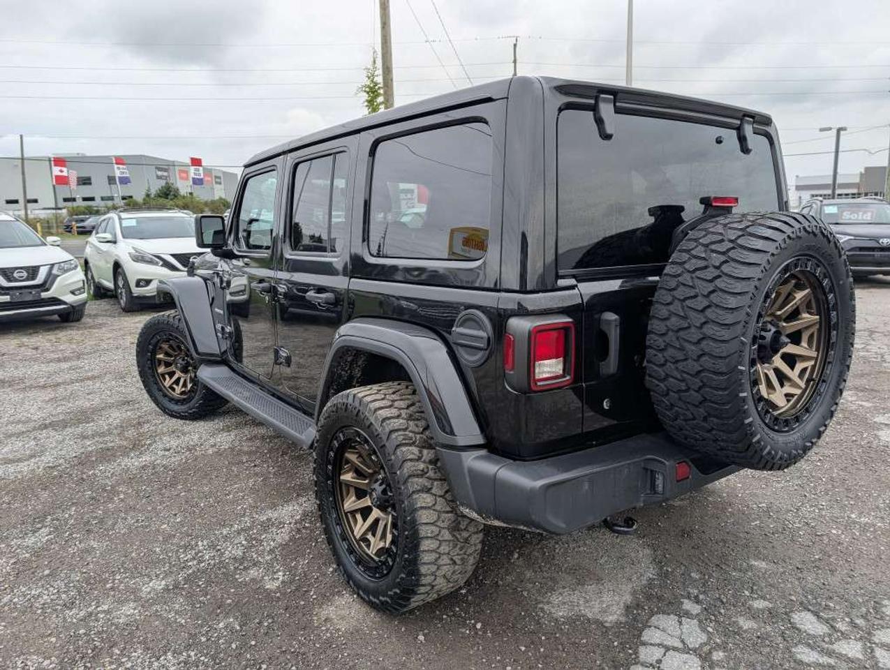 2020 Jeep Wrangler Unlimited Sahara Photo