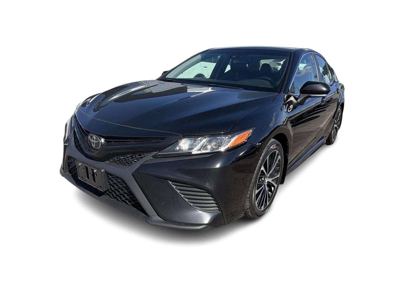 2018 Toyota Camry SE BACKUP CAM   WIRELESS PHONE CHARGER   DRIVE MODE SELECT Photo