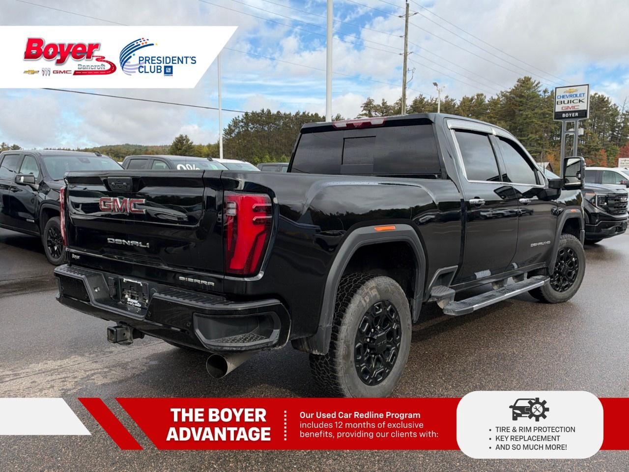 2025 GMC SIERRA 2500HD 4WD Crew Cab Standard Box Denali Photo