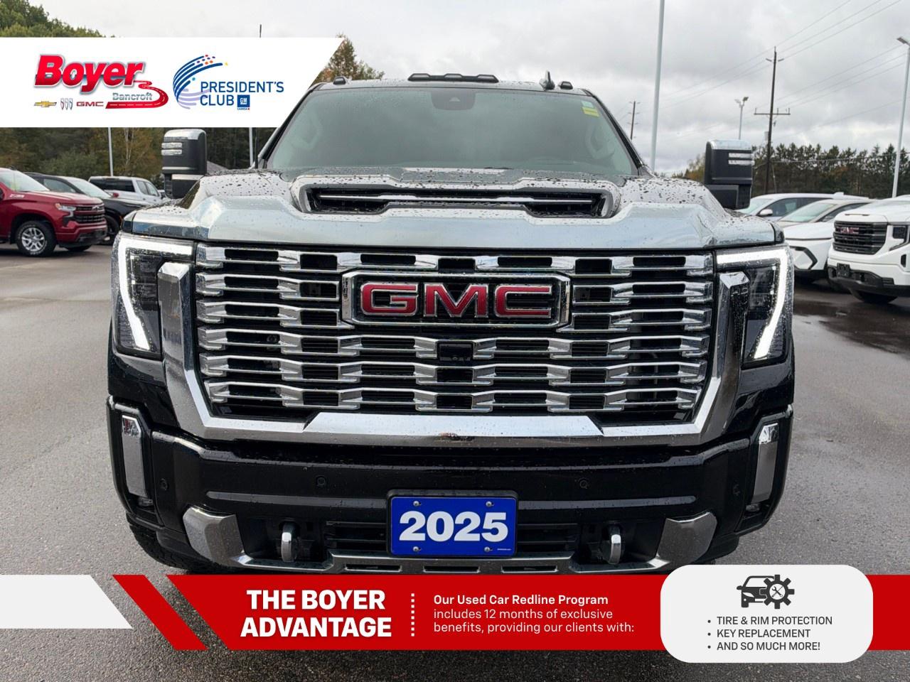 2025 GMC SIERRA 2500HD 4WD Crew Cab Standard Box Denali Photo1
