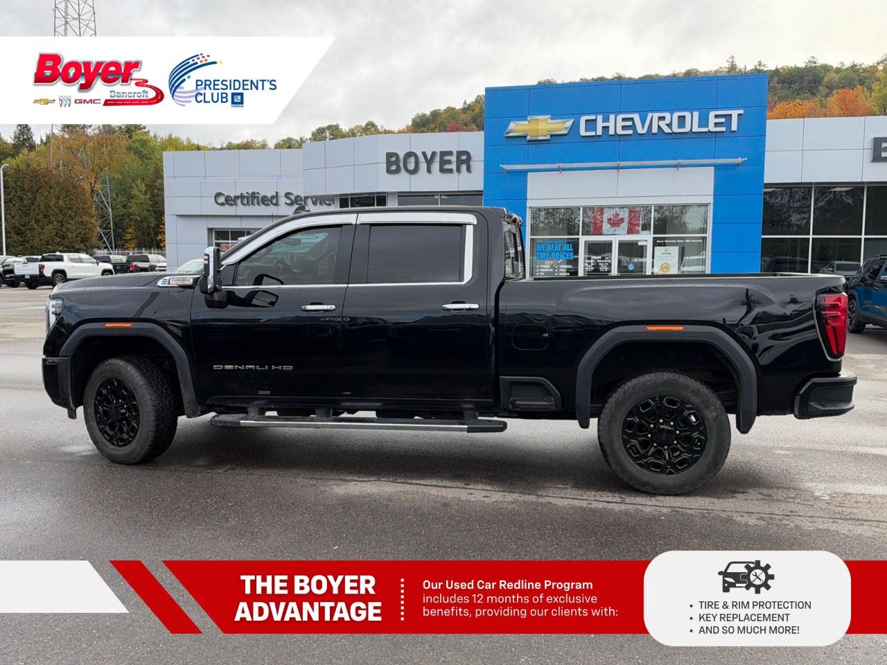 2025 GMC SIERRA 2500HD 4WD Crew Cab Standard Box Denali Photo