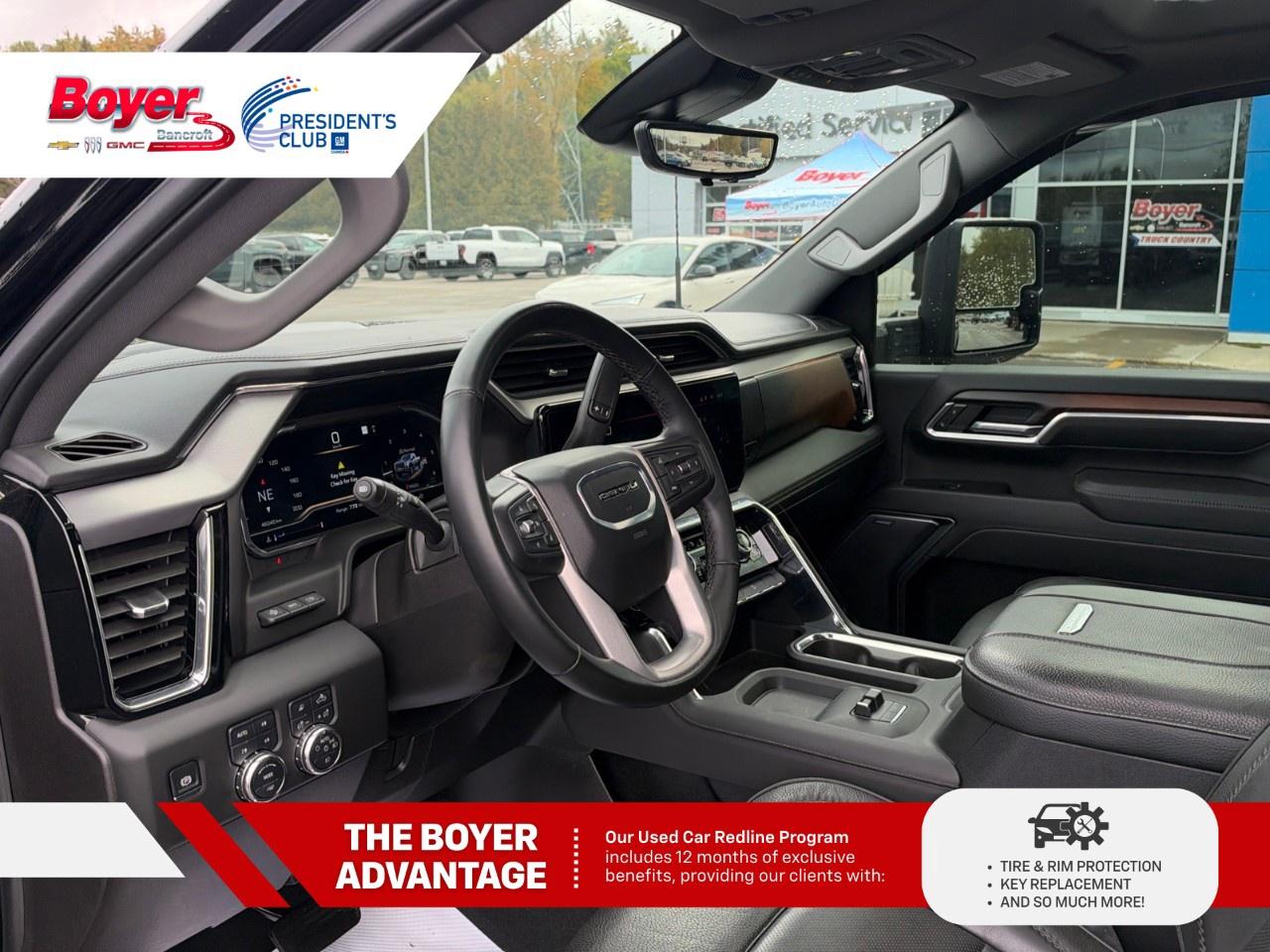 2025 GMC SIERRA 2500HD 4WD Crew Cab Standard Box Denali Photo