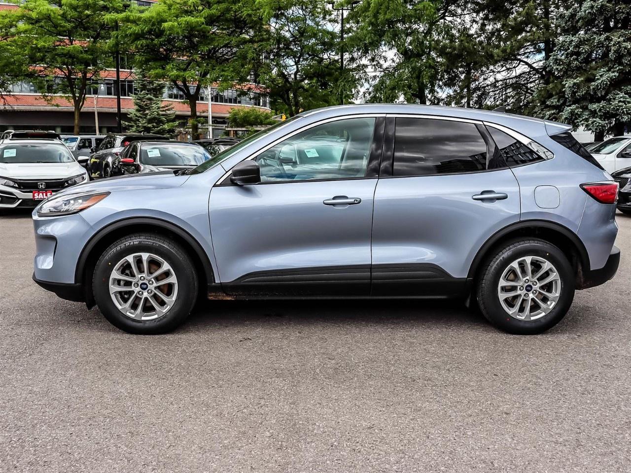 2022 Ford Escape SE AWD Photo