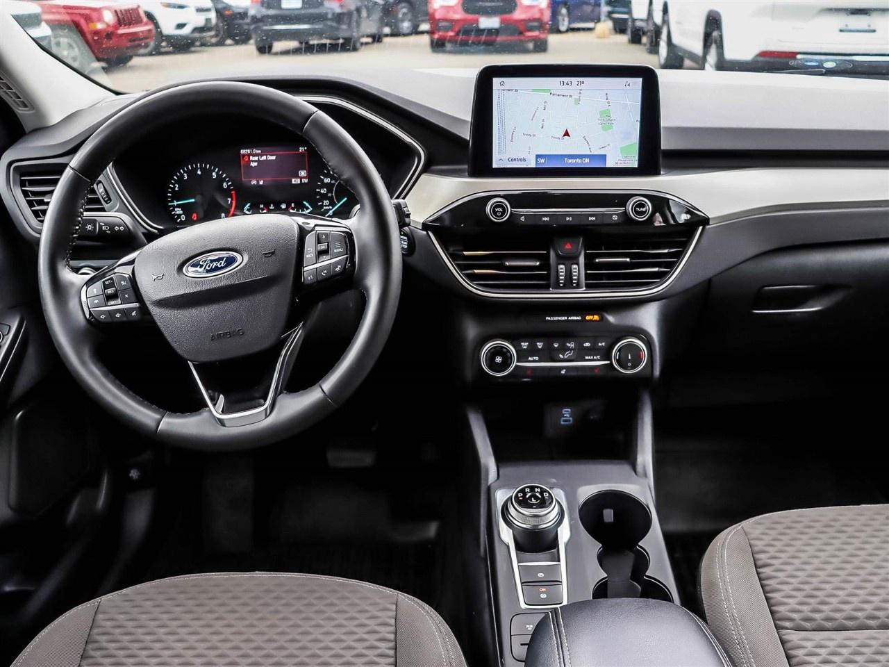 2022 Ford Escape SE AWD Photo