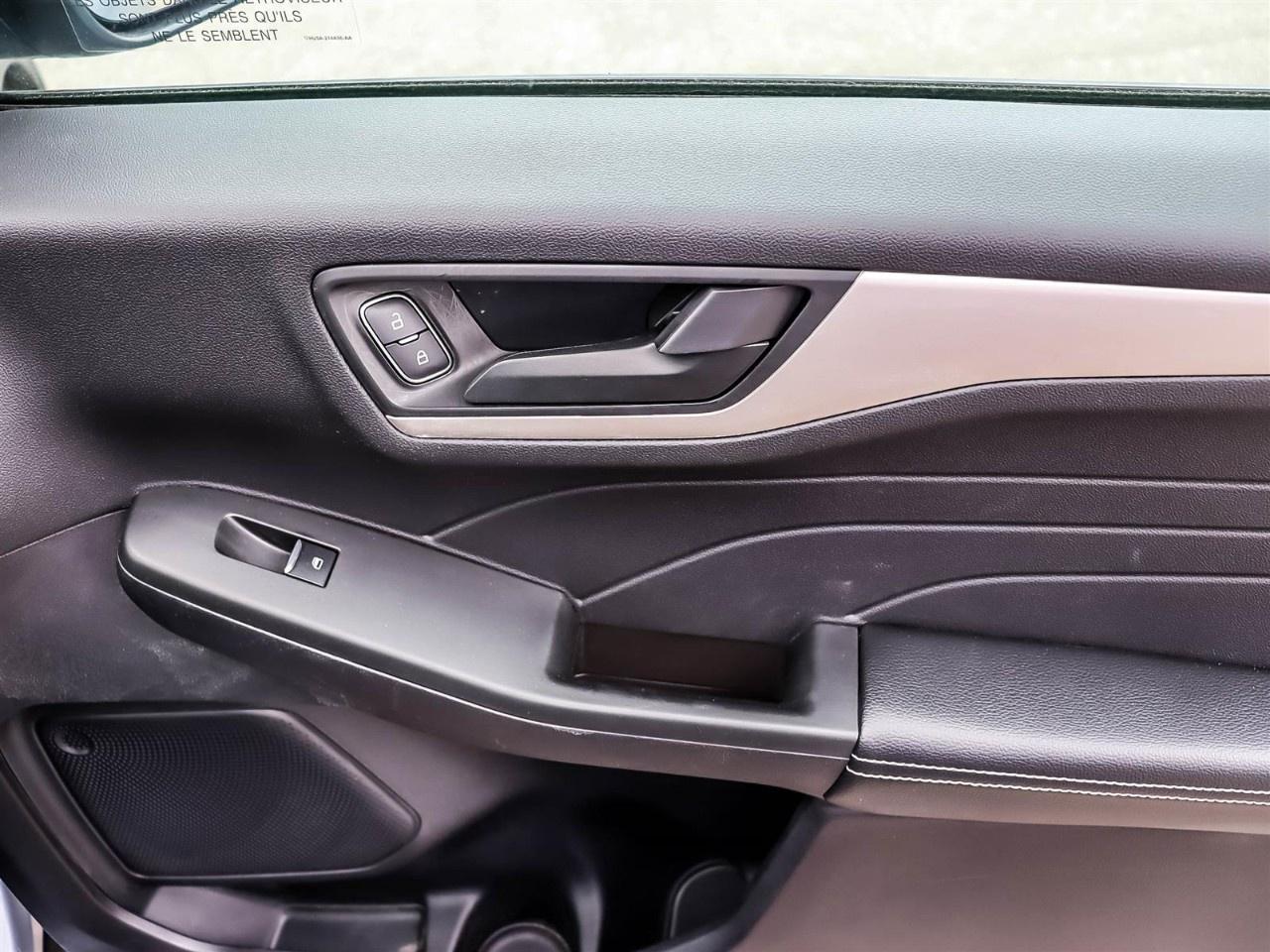 2022 Ford Escape SE AWD Photo