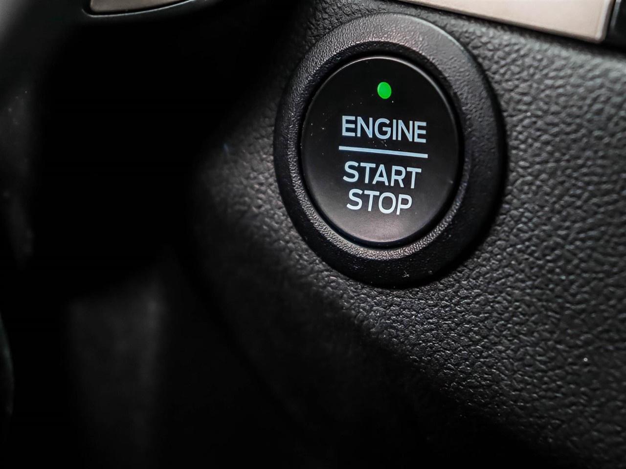 2022 Ford Escape SE AWD Photo