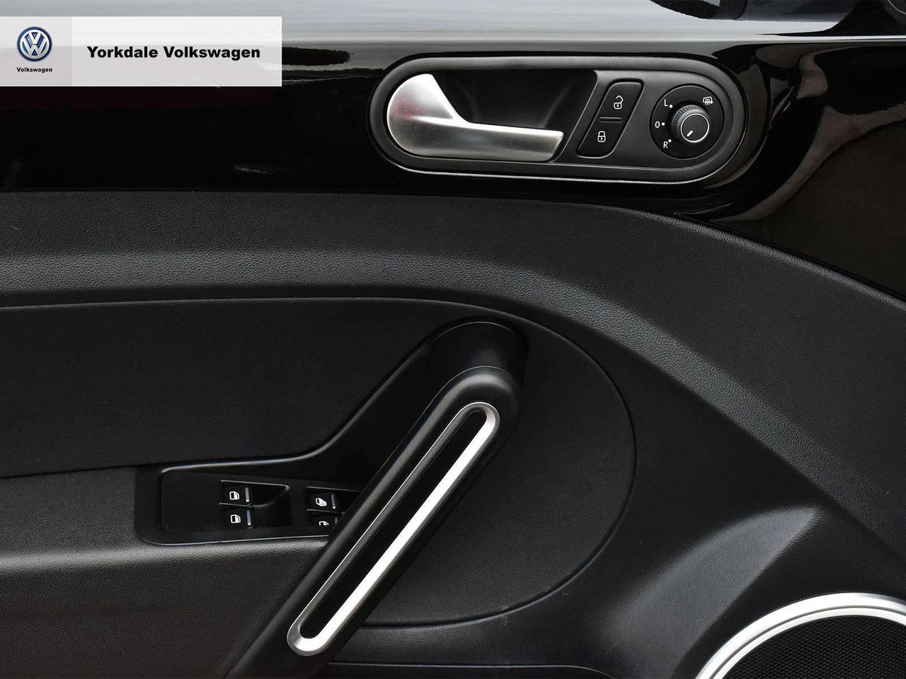 2019 Volkswagen Beetle Wolfsburg Edition Photo