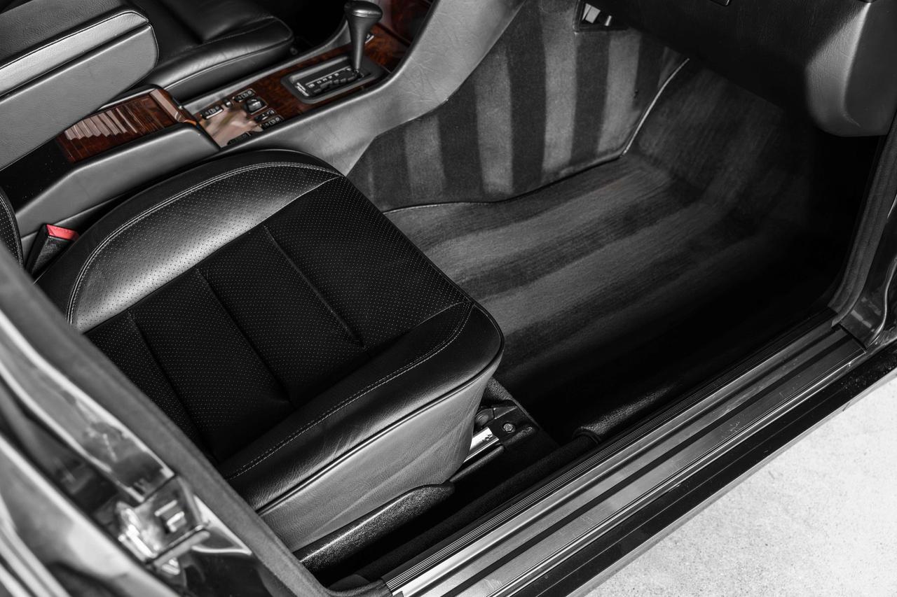 1993 Mercedes-Benz 500 Renntech Photo