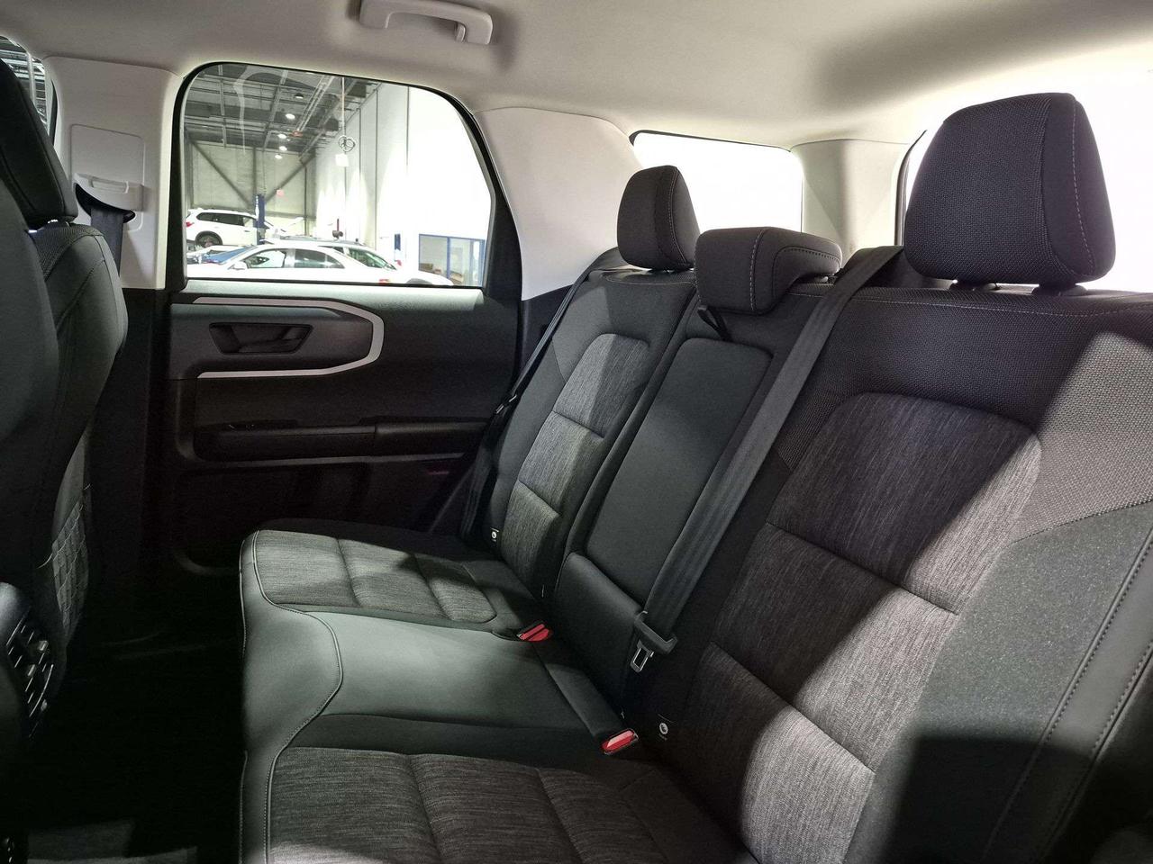 2023 Ford Bronco Sport Big Bend 4x4, Apple CarPlay, Remote Start! Photo