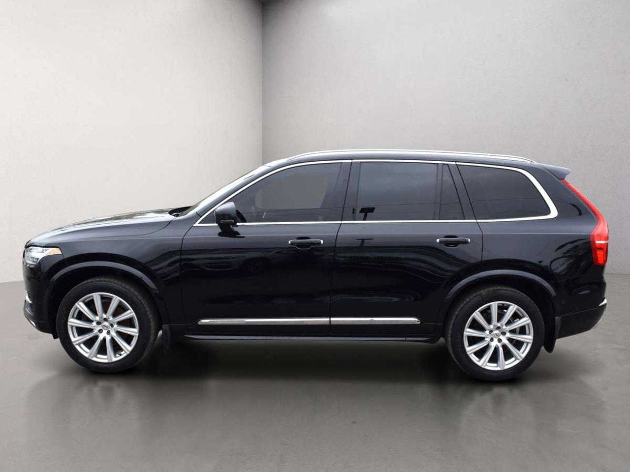 2019 Volvo XC90 Inscription AWD Loaded Photo