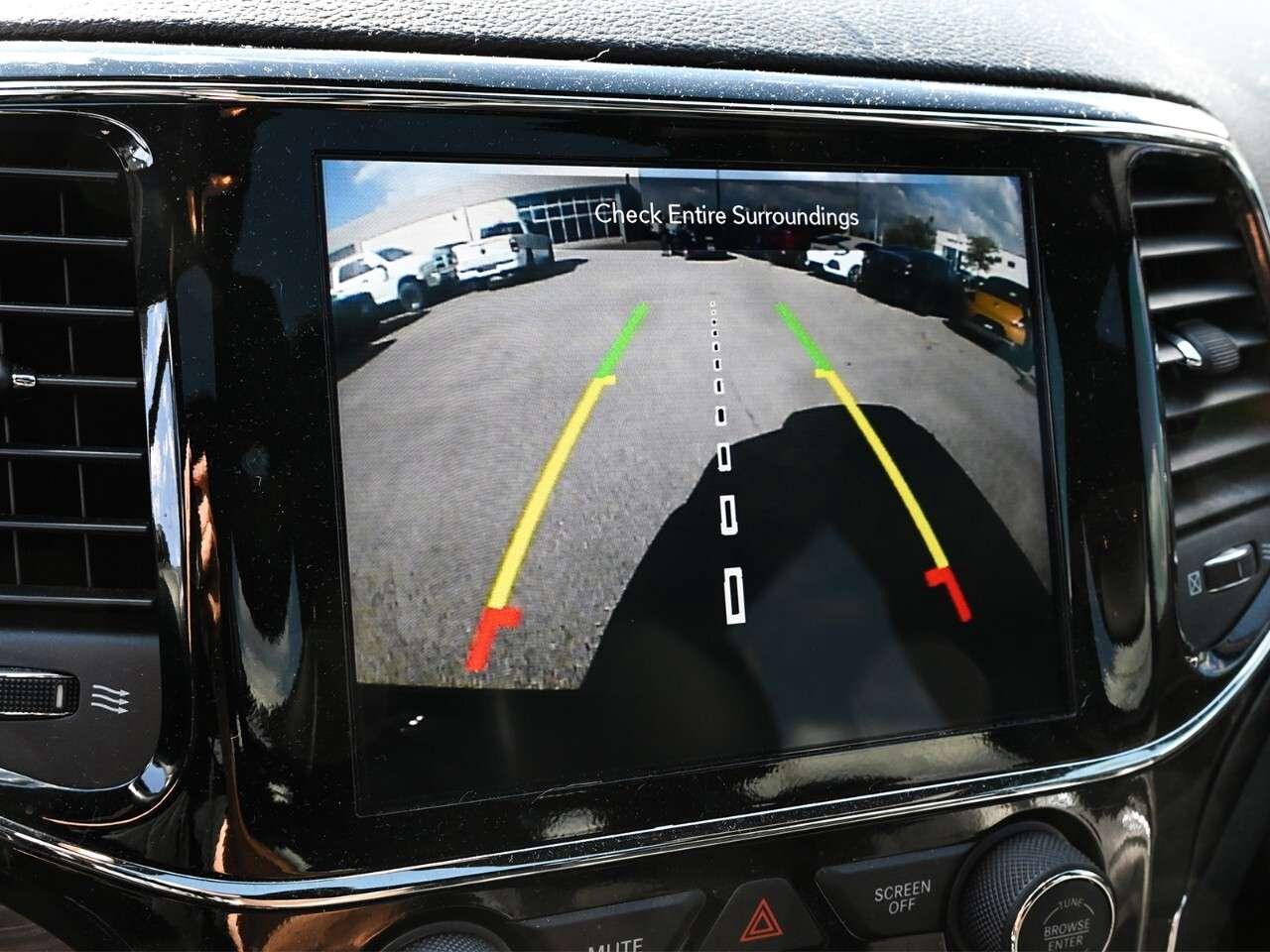 2020 Jeep Grand Cherokee ALTITUDE 4X4 Photo