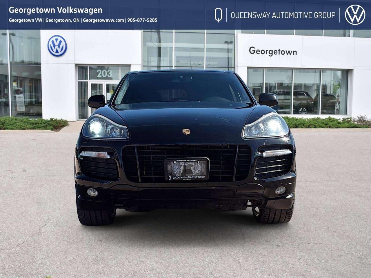 2010 Porsche Cayenne GTS Photo5